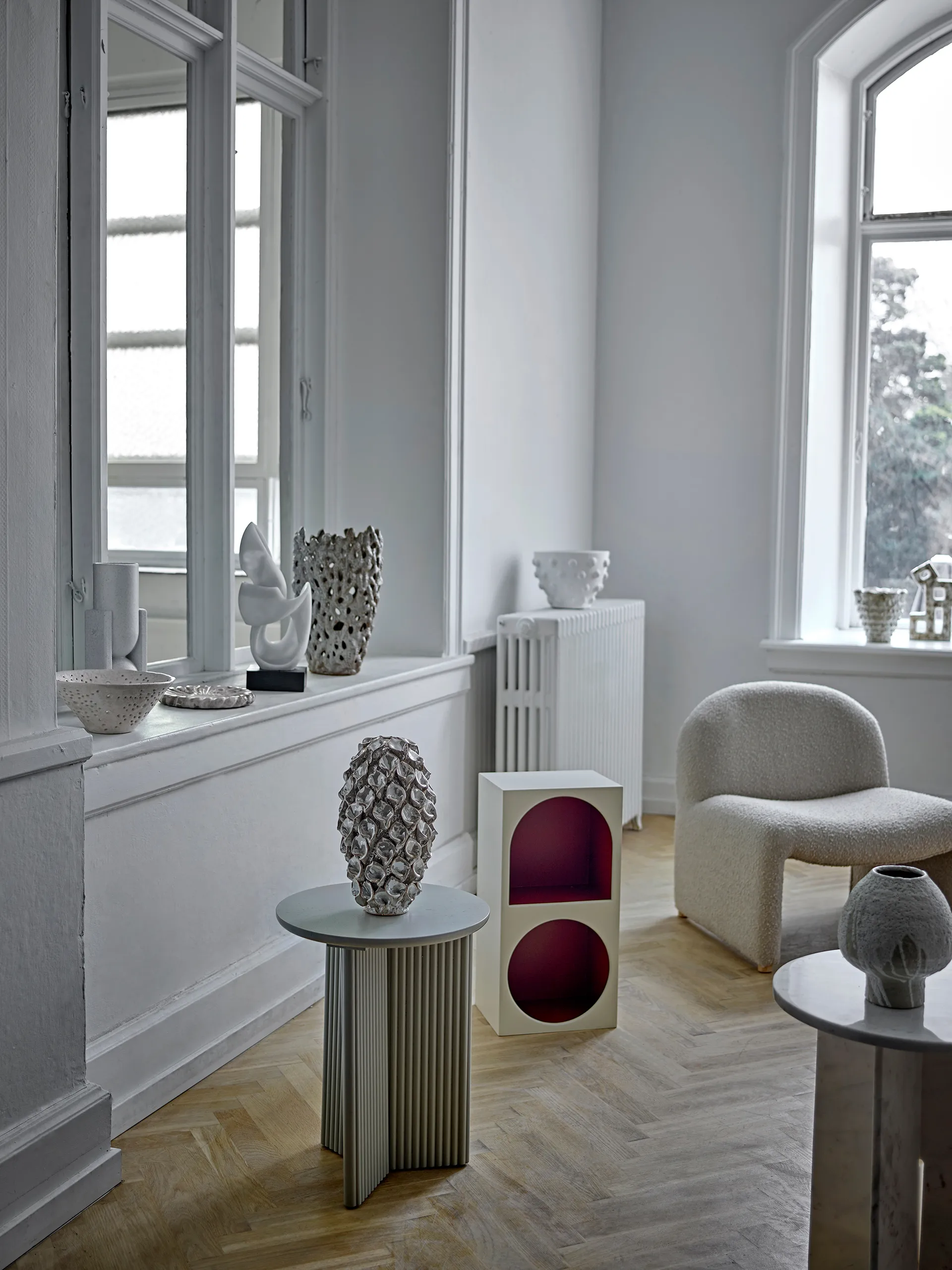 Stolik boczny Edith Ø40 cm, Biały Bloomingville