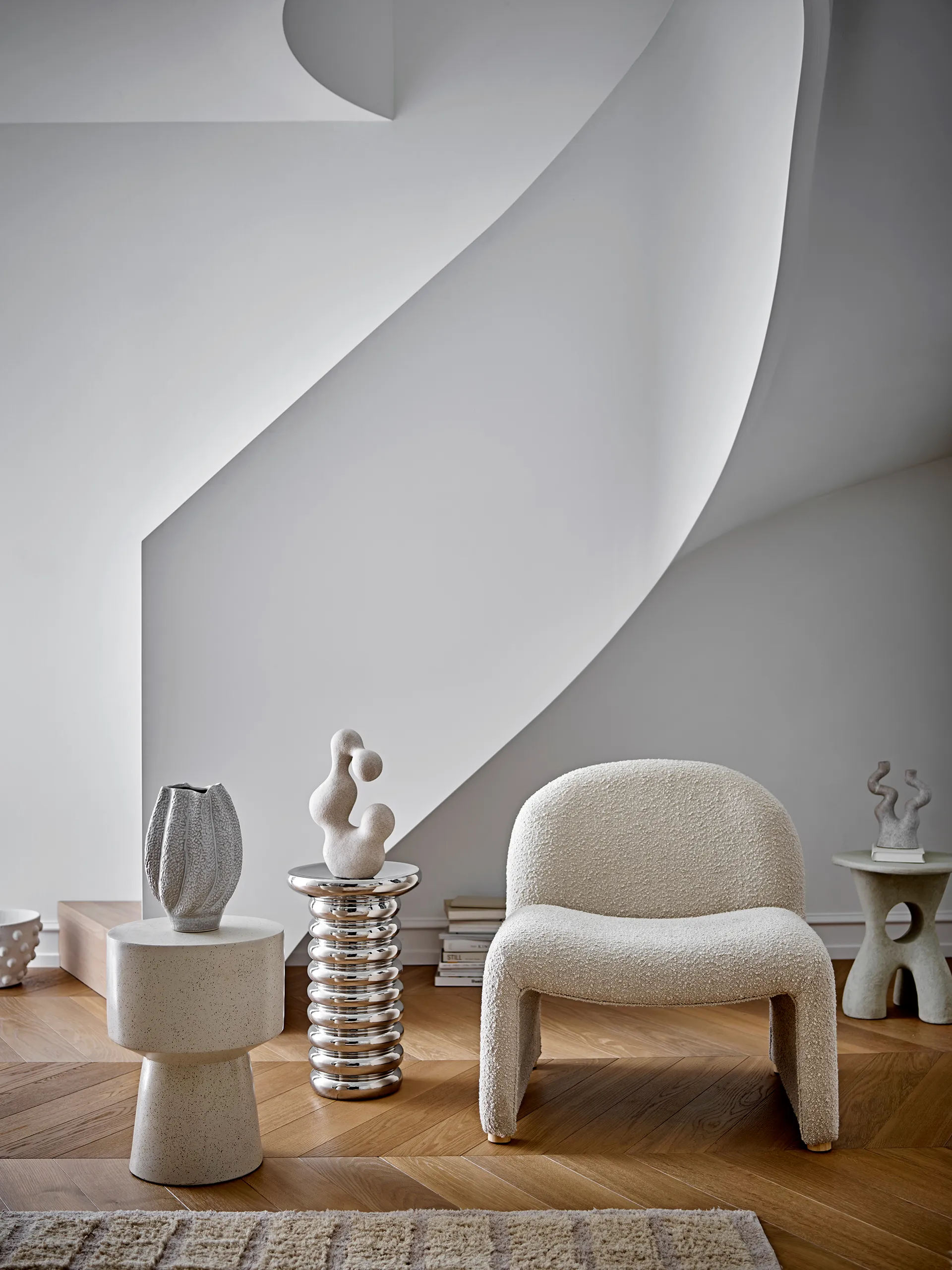 Stolik boczny Spike, Srebrny Bloomingville