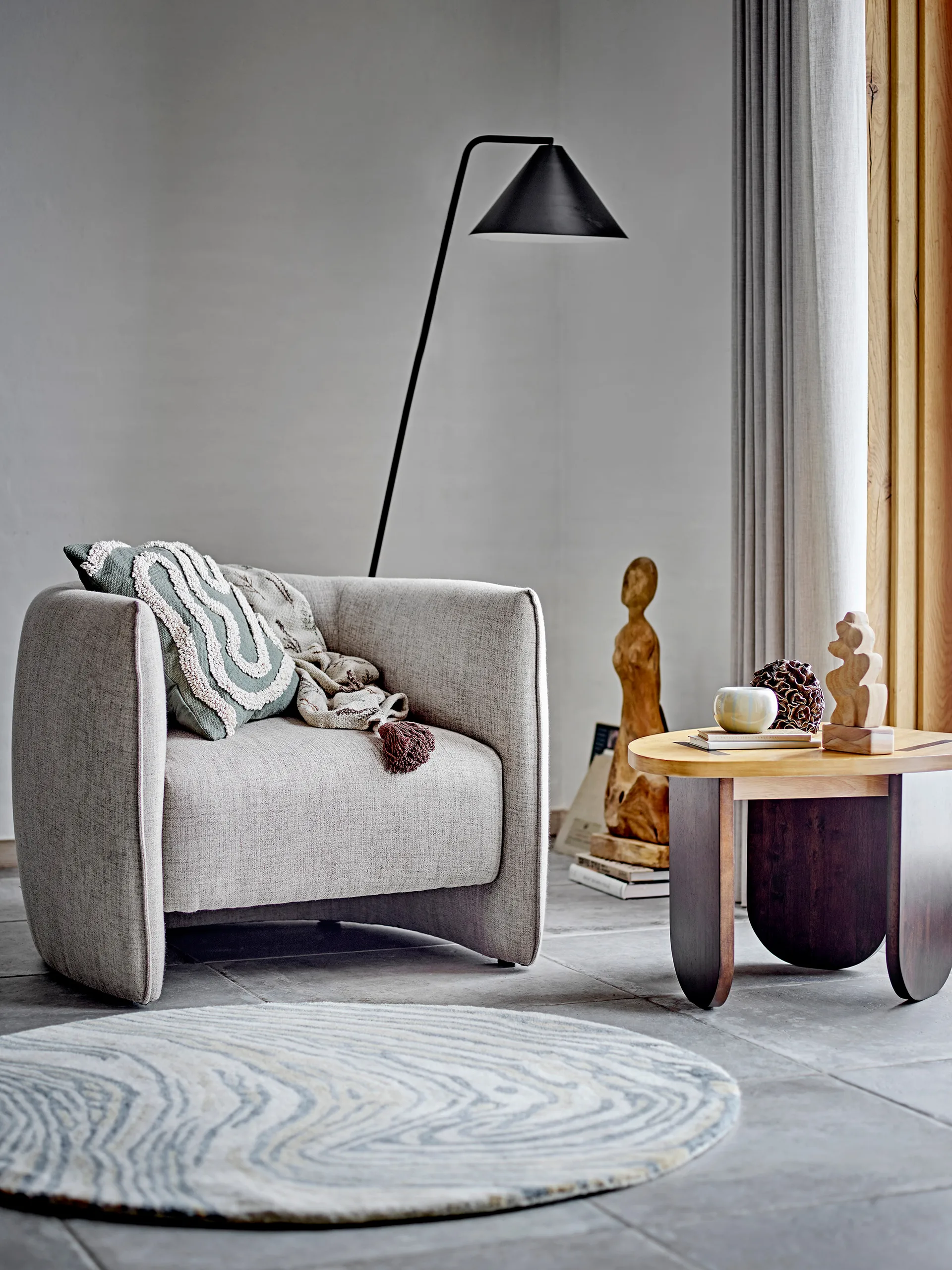 Stolik kawowy Cilas 60x75 cm, Rubberwood Bloomingville