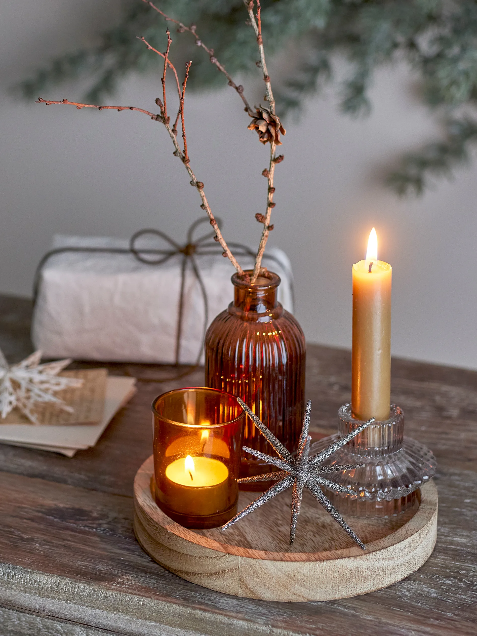 Taca Sanga okrągła z elementami dekoracyjnymi, 6 części, Złoty Bloomingville