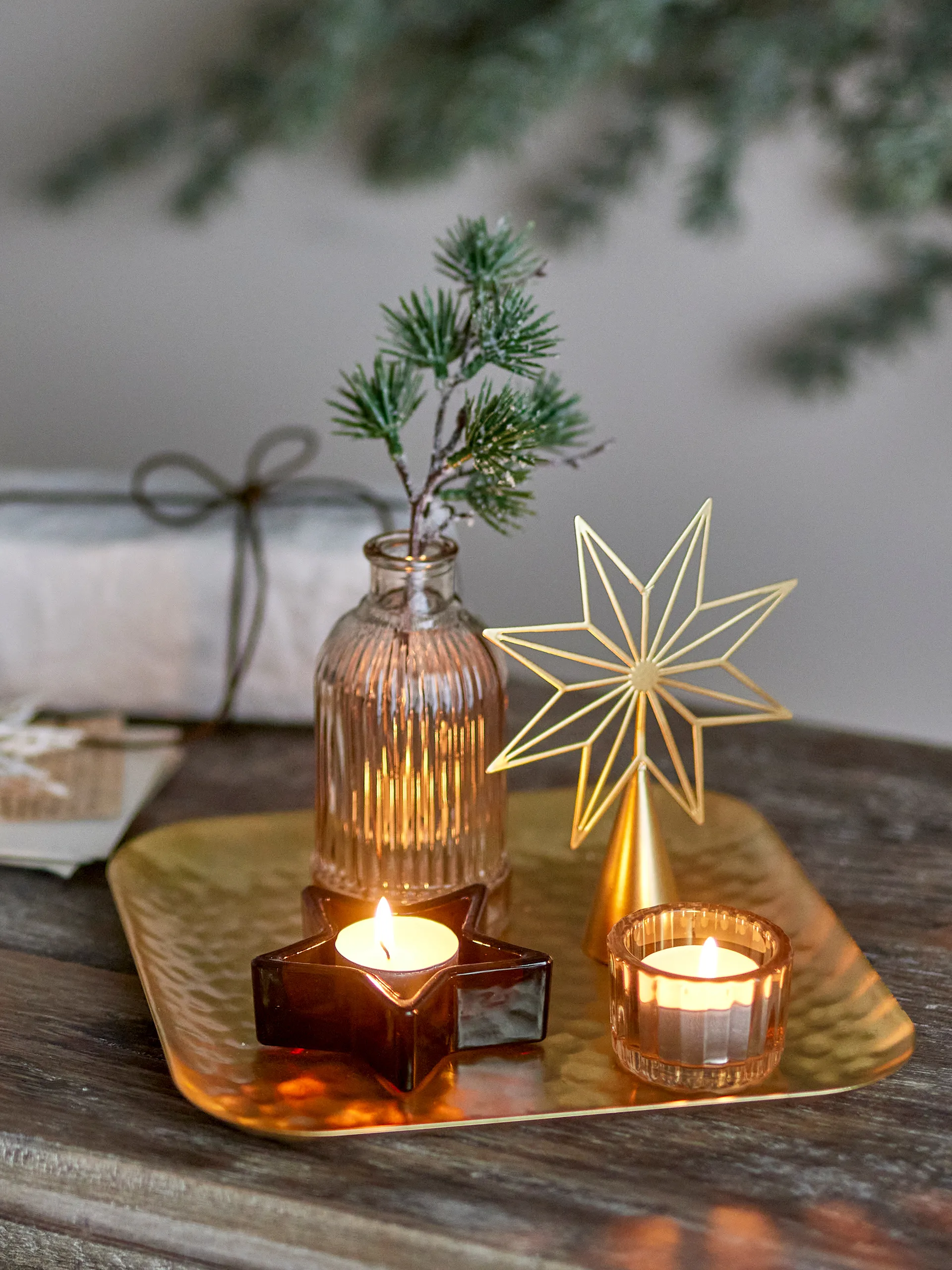 Taca Sanga z elementami dekoracyjnymi, 6 części, Złoty Bloomingville