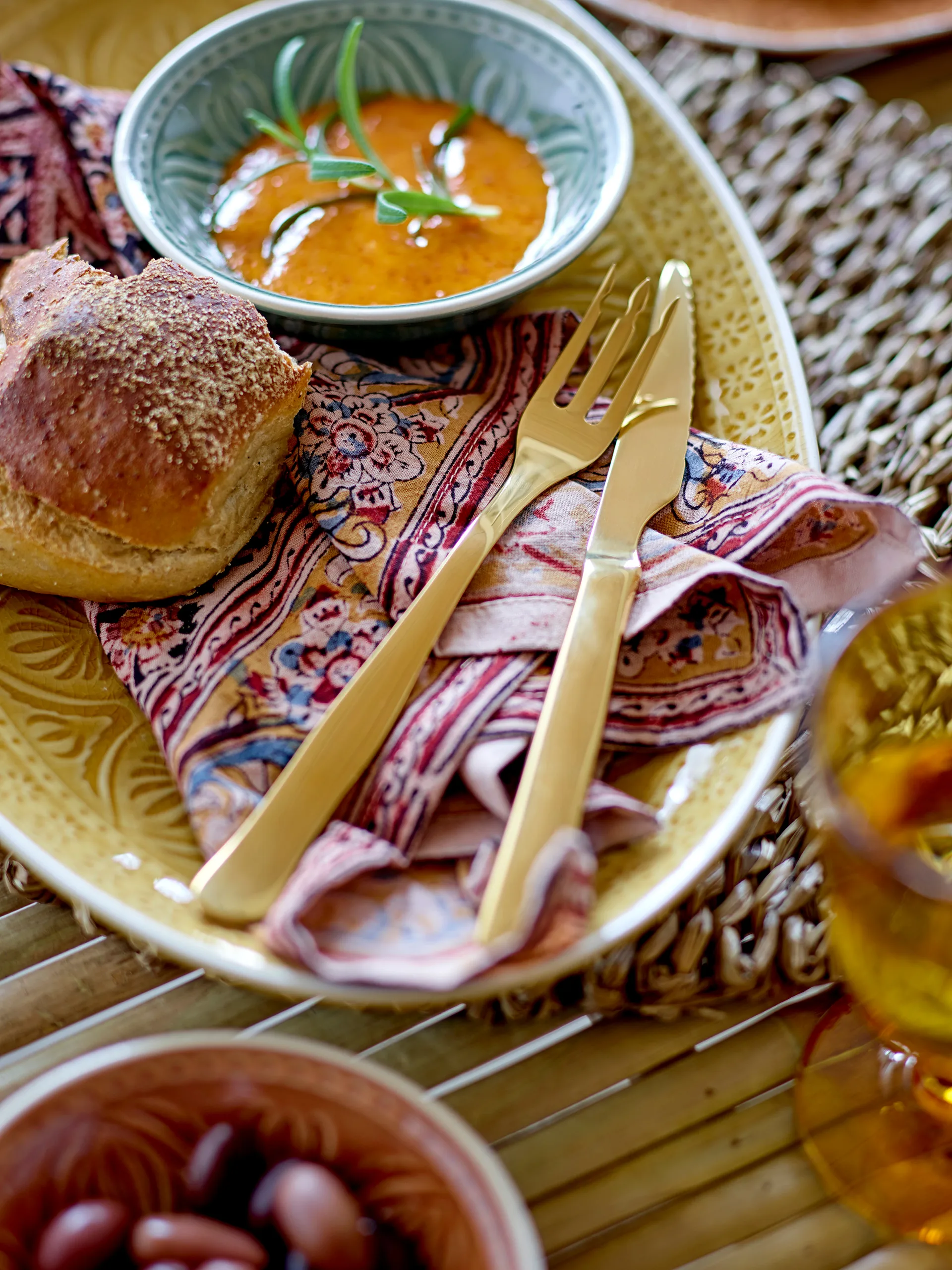 Zestaw sztućców do mięsa Ollin, 4 części, Złoty Bloomingville