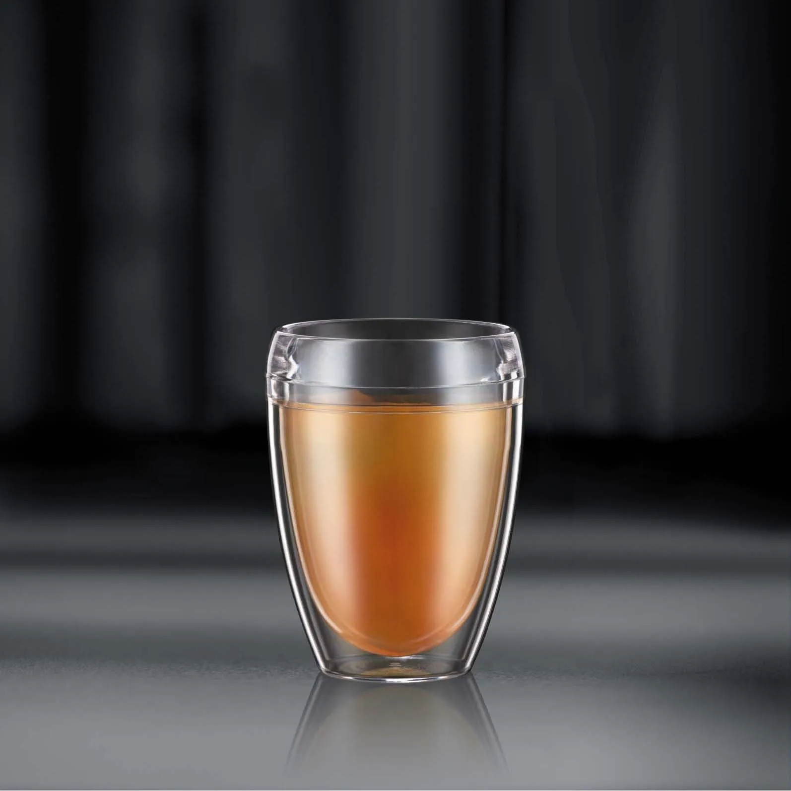 Szklanka z tworzywa sztucznego Pavina Outdoor dwuścienna 2-pak, 350 ml Bodum