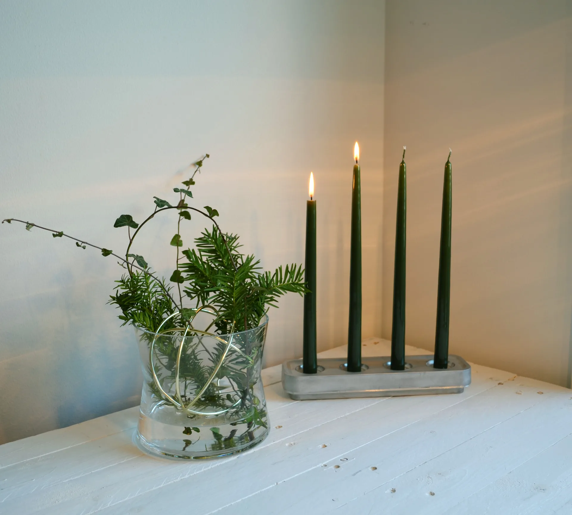 Naczynie na świecie podłużne polerowany, 8,5x29,5 cm Born In Sweden