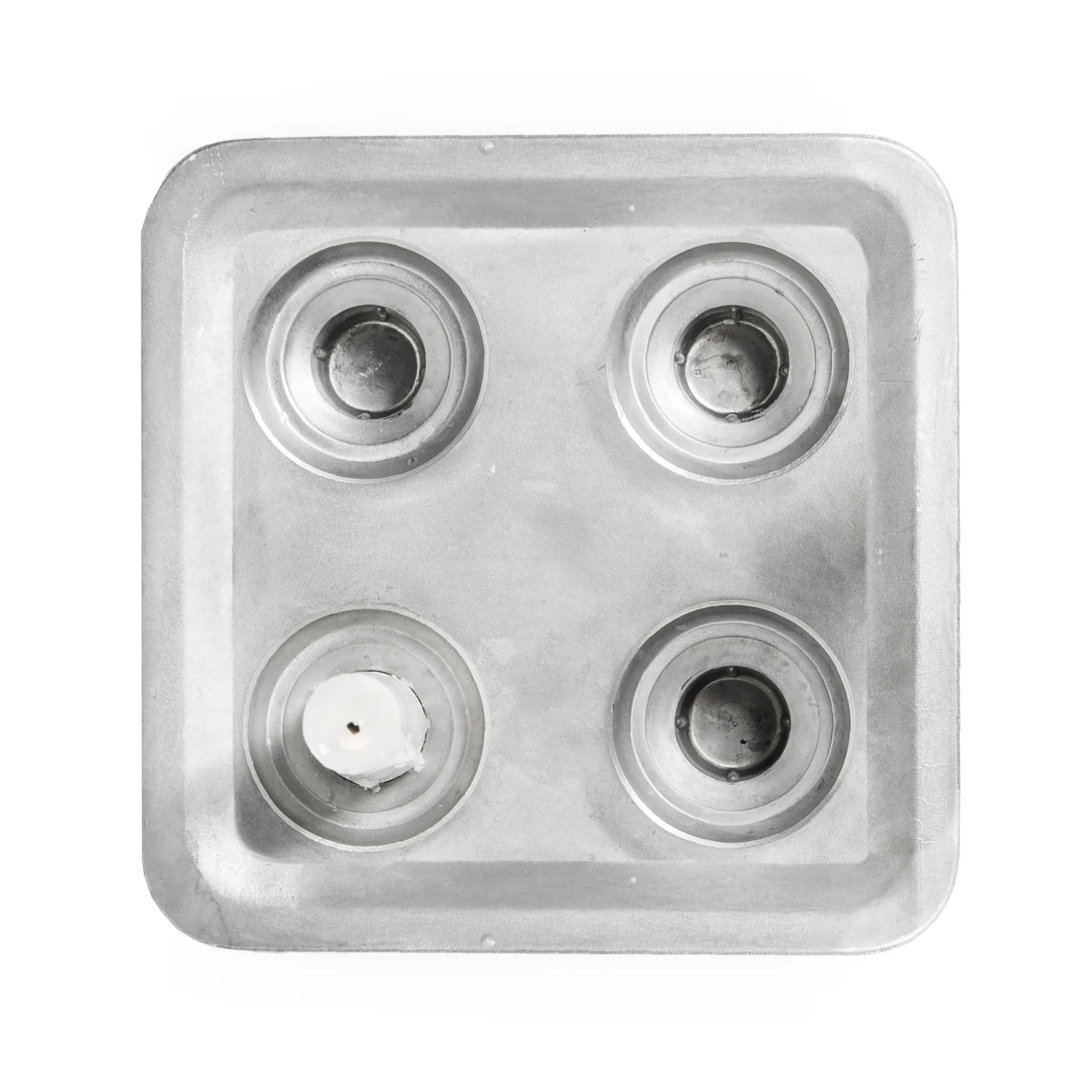 Podstawka na cztery świece, Aluminium Born In Sweden