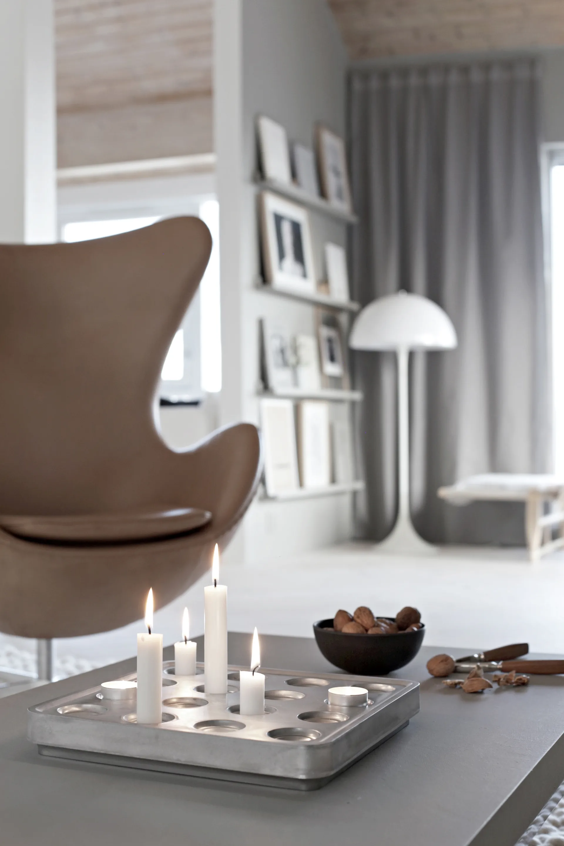 Podstawka na świecę aluminiowa, duży Born In Sweden