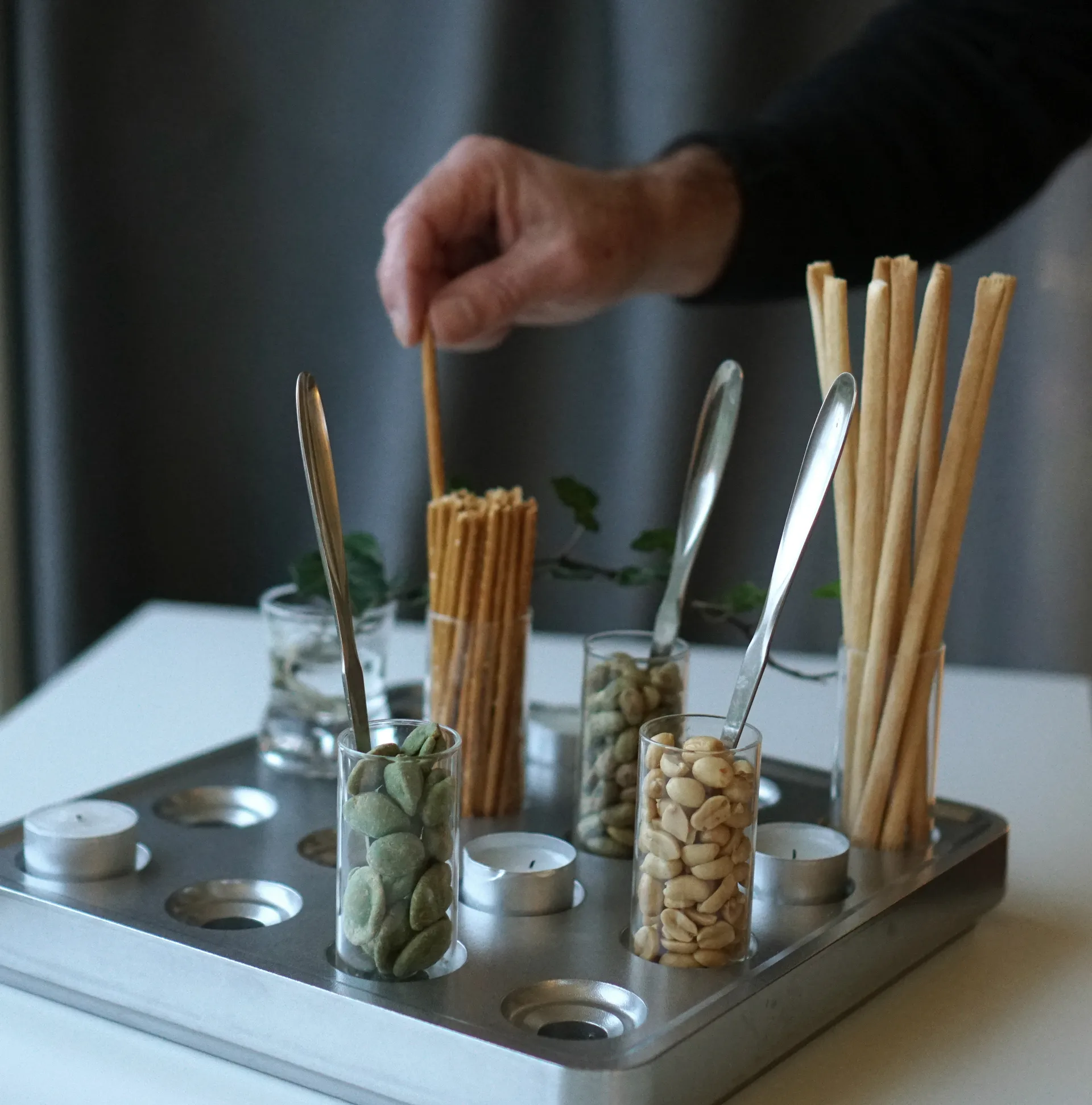 Podstawka na świecę polerowana, Duży Born In Sweden