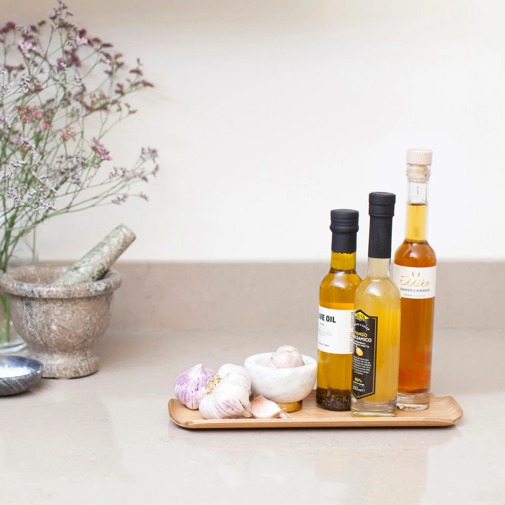 Drewniana taca w kształcie liścia Bosign, Wierzba Bosign