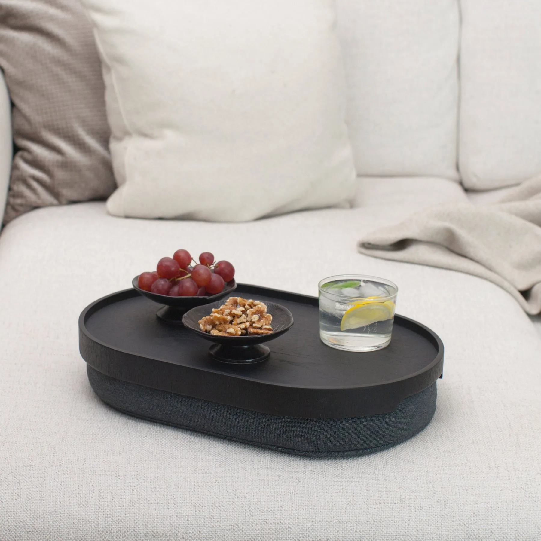 Podkładka na kolana CurveLine™ anti-slip 39×26 cm, Czarny wiklina-szary Bosign