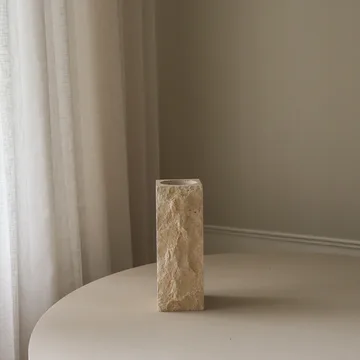 Marmurowy wazon Limestone Edge - Medium, 30 cm - Botané