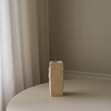 Marmurowy wazon Limestone Edge - Small, 25 cm - Botané