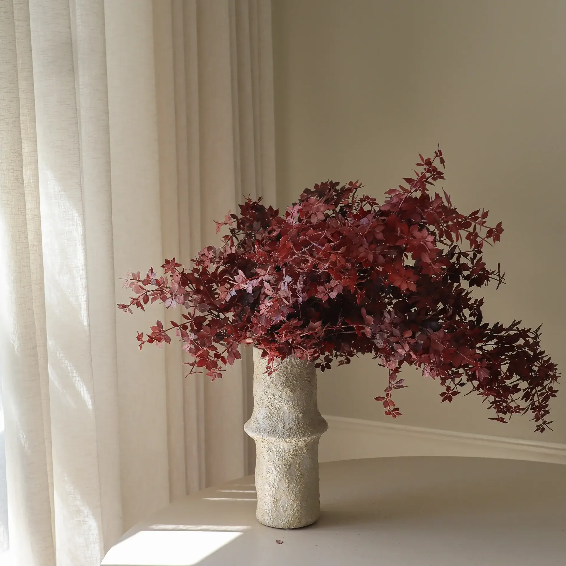 Sztuczny bukiet Burgundy Maple Branch, 107 cm, 4 szt. Botané