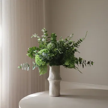 Sztuczny bukiet Deep Green - Hortensja-polnekwiaty-eukaliptus-gałązka wdówki, 15 szt. - Botané