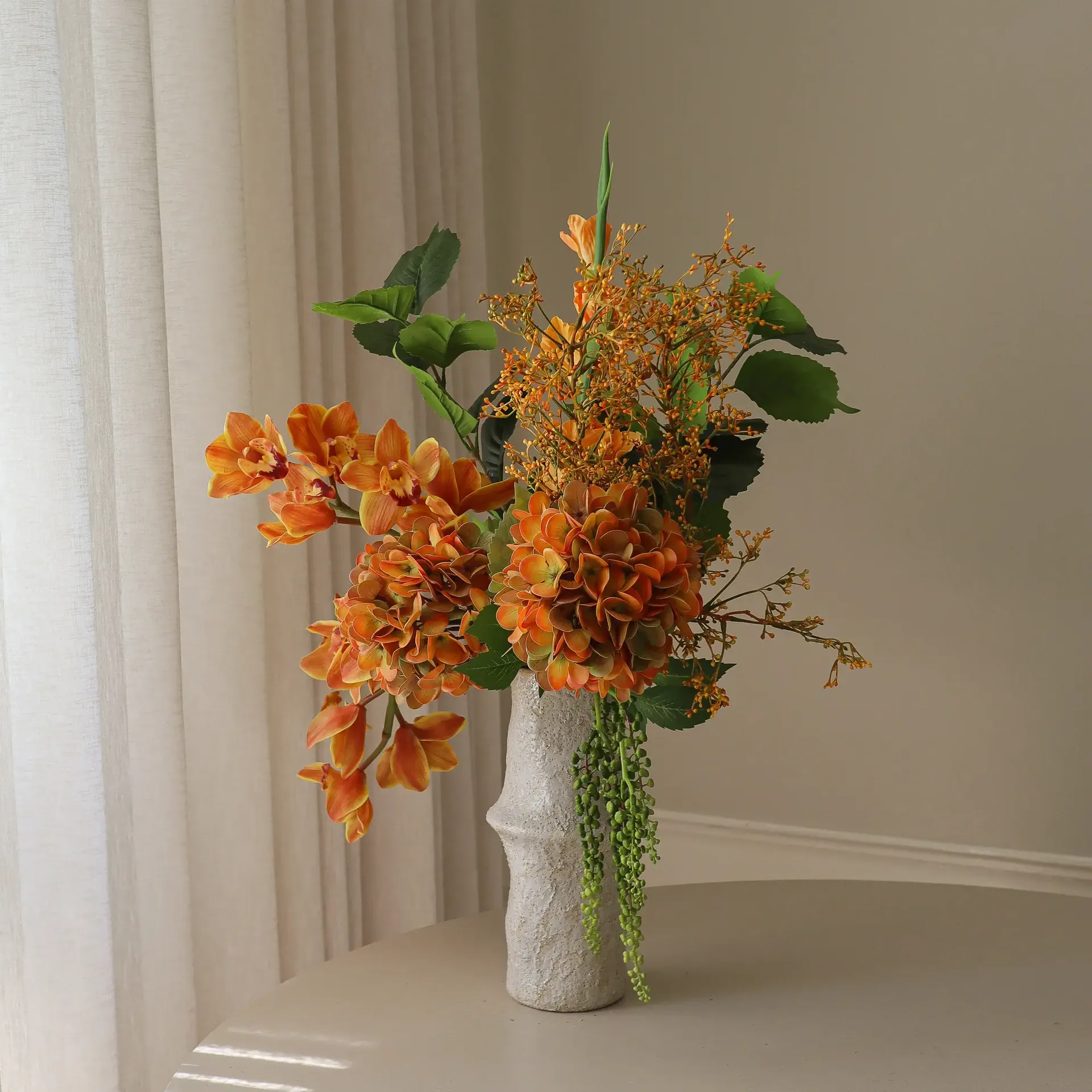Sztuczny bukiet The Orangery, Storczyk cymbidium-mieczyk-hortensja, 85 cm, 10 szt. Botané