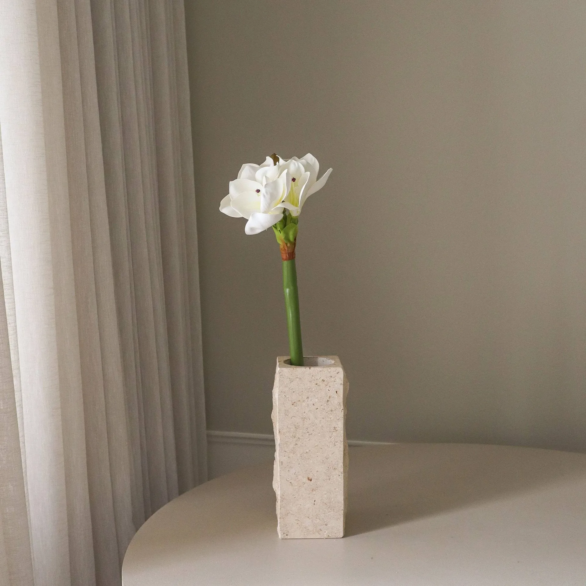 Sztuczny kwiat Amarylis, Biały, 73 cm Botané