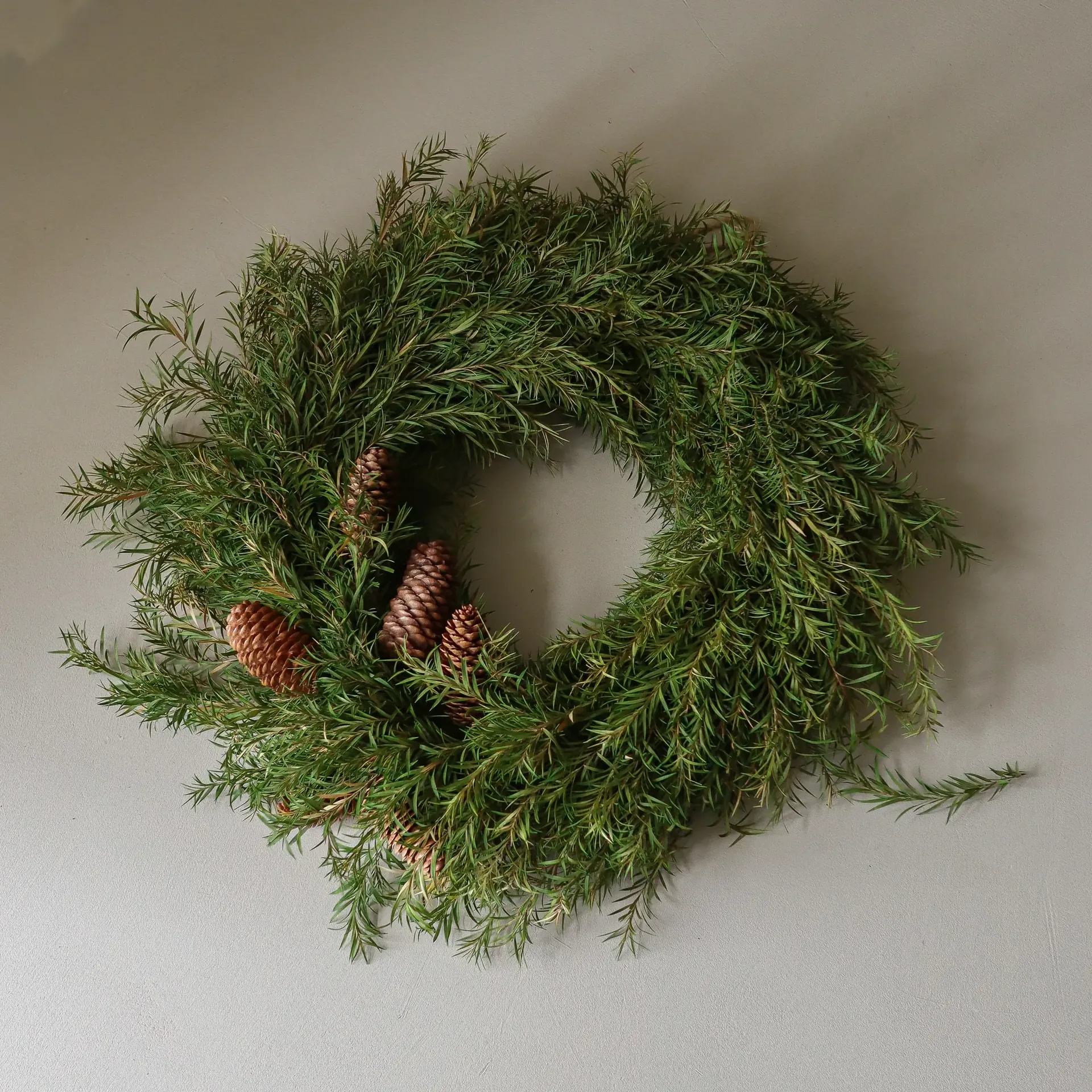 Wianek Evergreen Pine Wreath, Gałązki świerkowe, Ø40 cm Botané