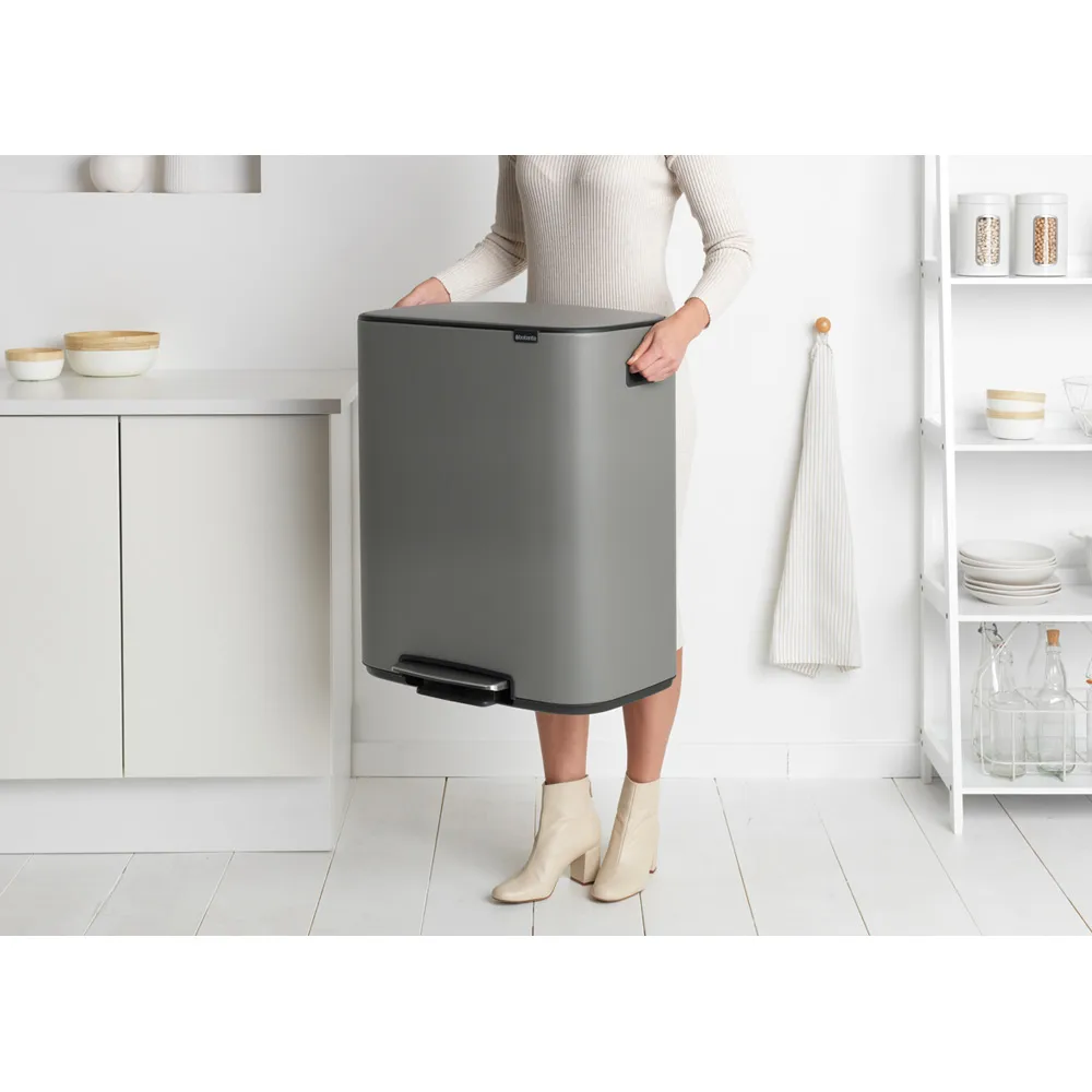 Bo kosz pedałowy 60 l, Mineral concrete grey Brabantia