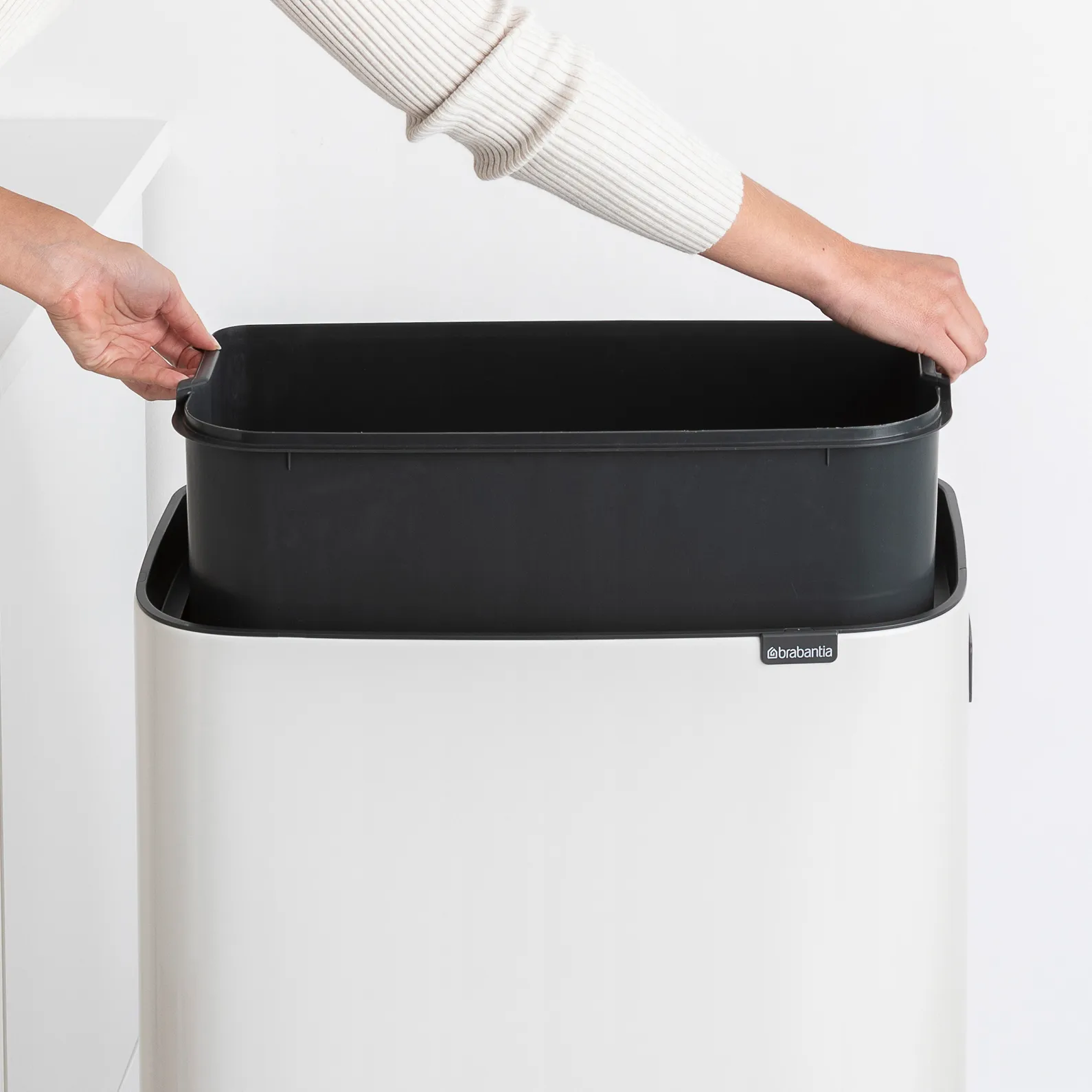 Bo touch bin high 60 L, Biały Brabantia