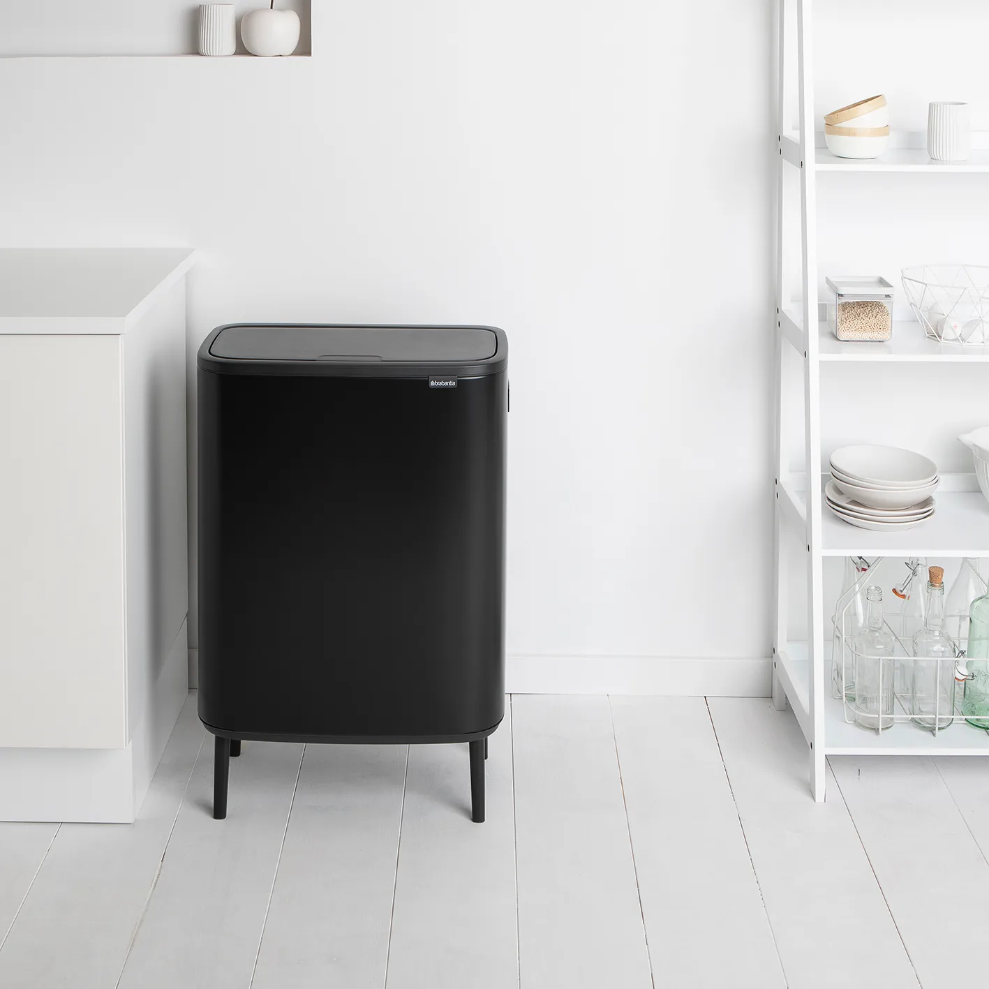 Bo touch bin high 60 L, matowyczarny Brabantia
