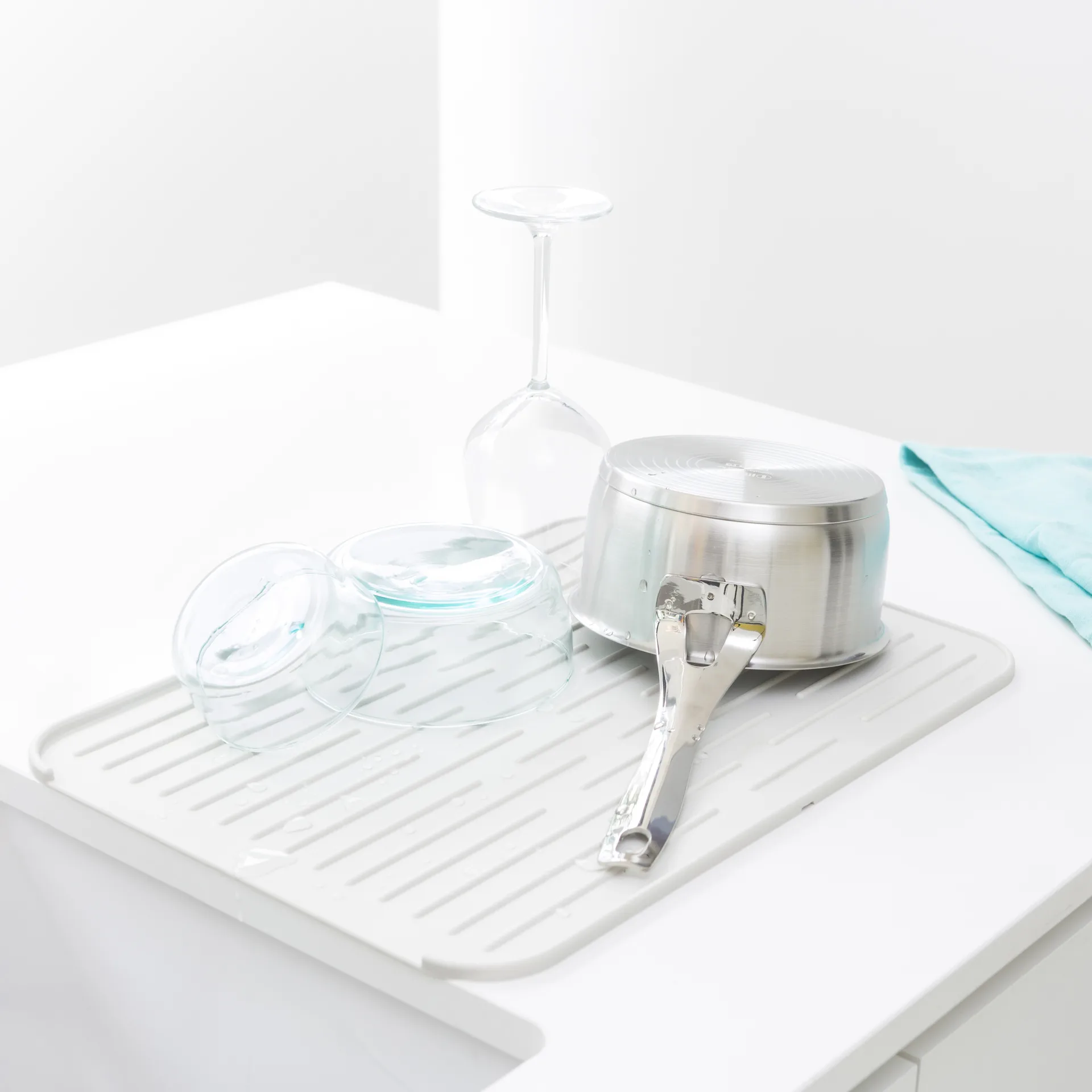 Brabantia mata do naczyń silikonowa, jasnoszary Brabantia