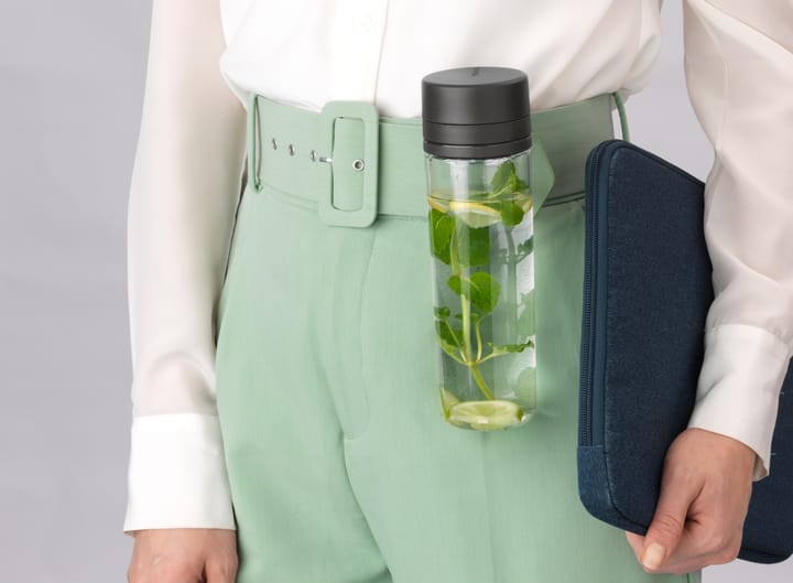 Butelka z sitkiem Make & Take 0,5 L, Ciemnoszary Brabantia
