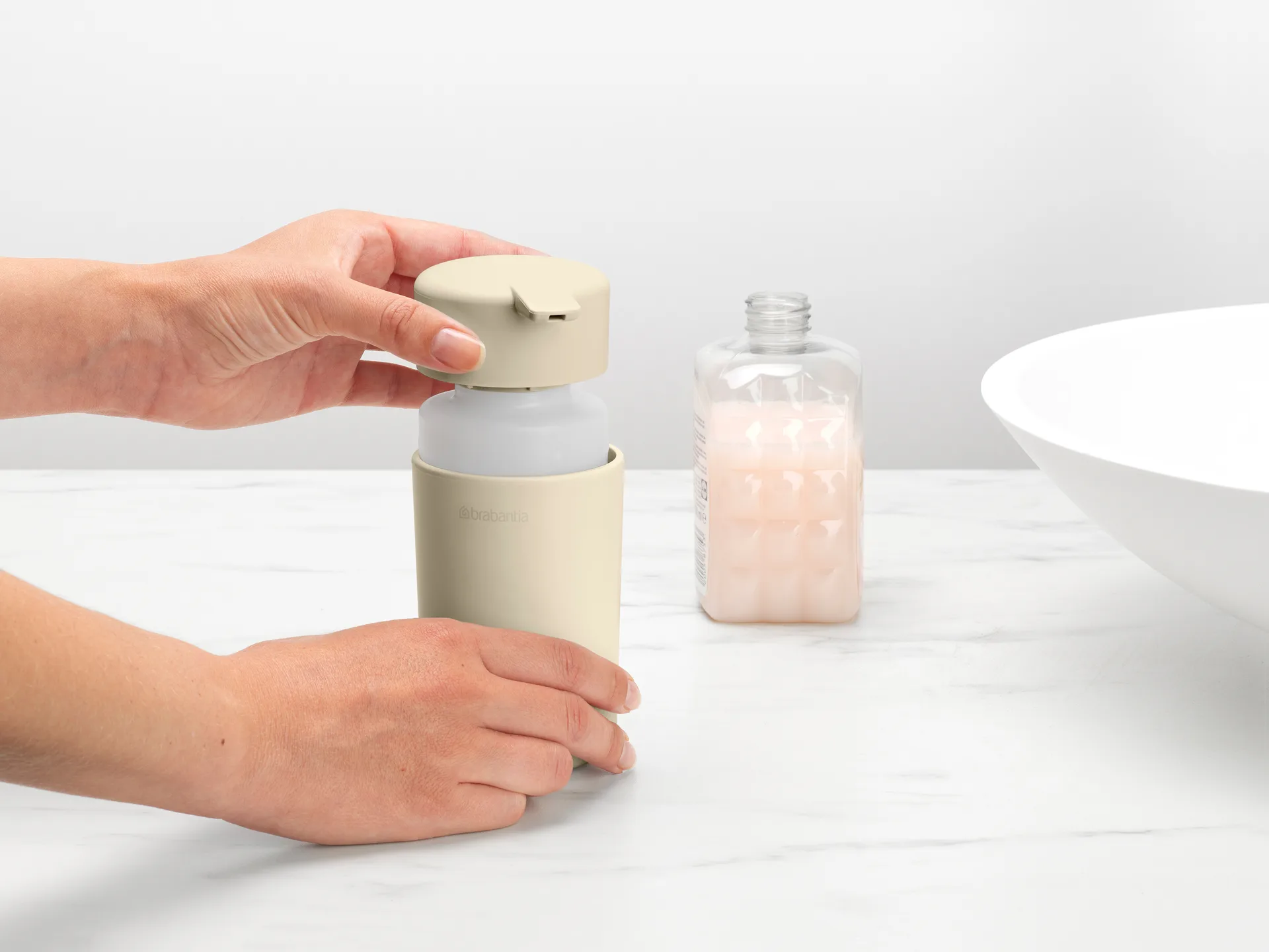 Dozownik mydła Brabantia Renew 14 cm, Soft Beige Brabantia