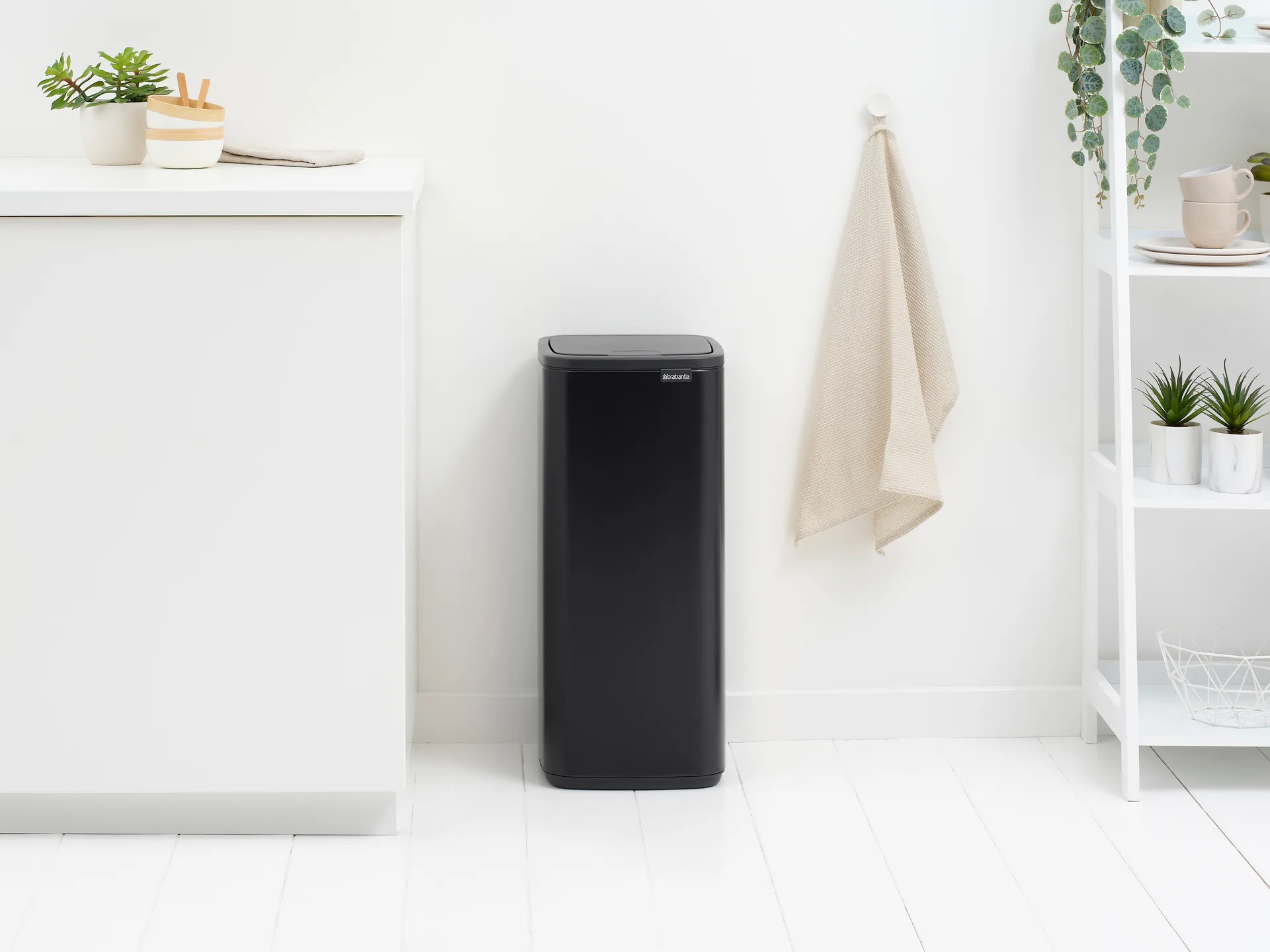 Kosz Bo Touch 30 l, Matt Black Brabantia