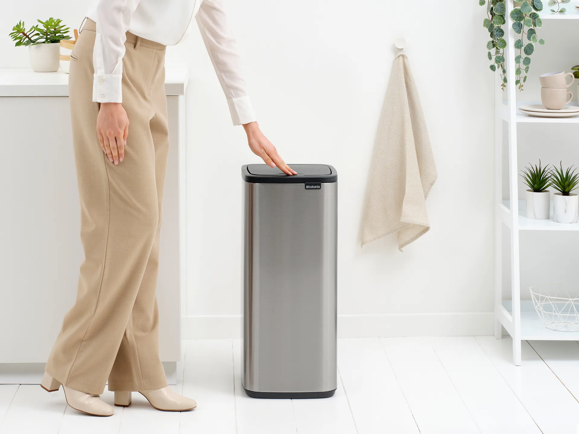 Kosz Bo Touch 30 l, Matt Steel Fingerprint Proof Brabantia