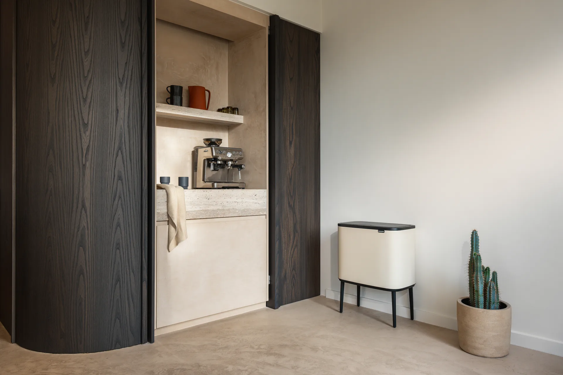 Kosz Bo Touch Bin 11+23 l, Soft beige Brabantia