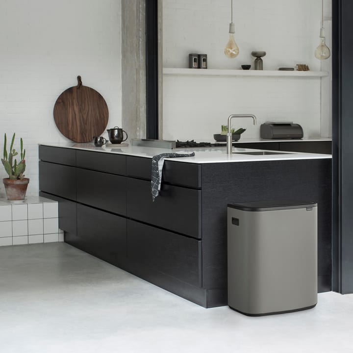 Kosz Bo Touch Bin 2x30 L, Mineral concrete grey Brabantia