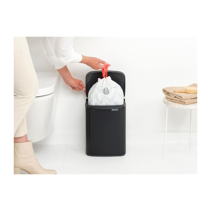 Kosz na śmieci Bo 7 L, Matte black Brabantia