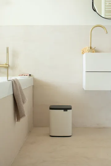 Kosz na śmieci Bo 7 L - Soft Beige - Brabantia