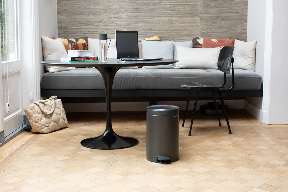 Kosz na śmieci New Icon 12 l, Confident Grey Brabantia