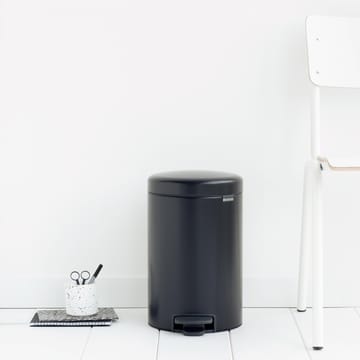 Kosz na śmieci New Icon 12 l - Matt black (czarny) - Brabantia