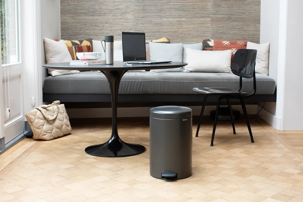 Kosz na śmieci New Icon 20 l, Confident Grey Brabantia