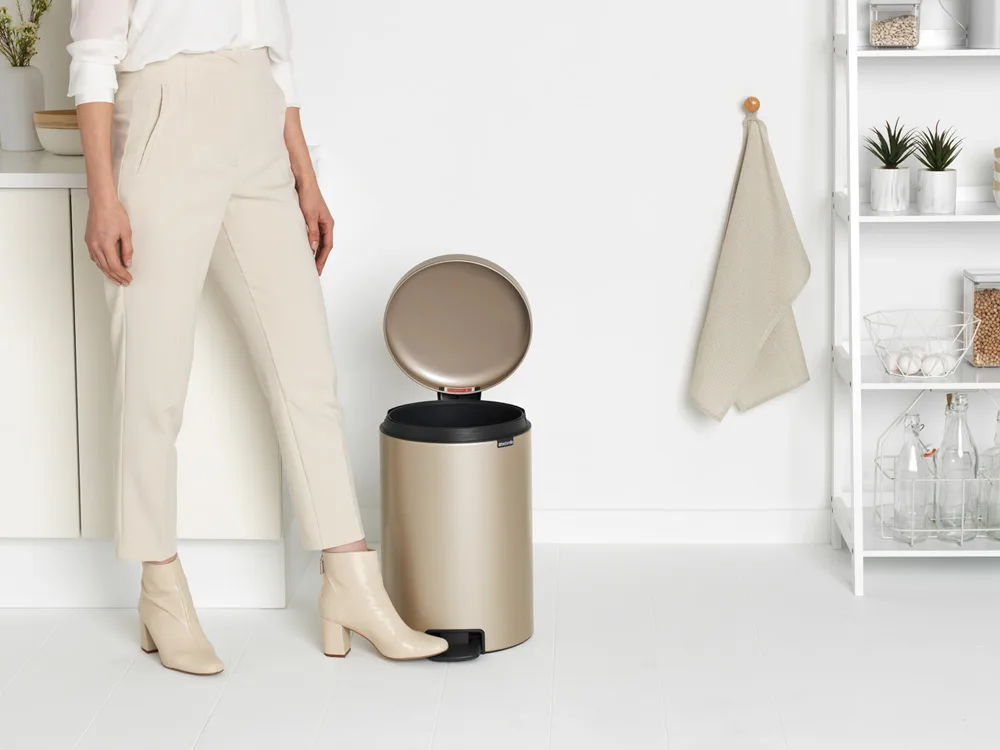 Kosz na śmieci New Icon 20 l, Metallic Gold Brabantia