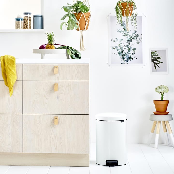 Kosz na śmieci New Icon 20 l - white (biały) - Brabantia