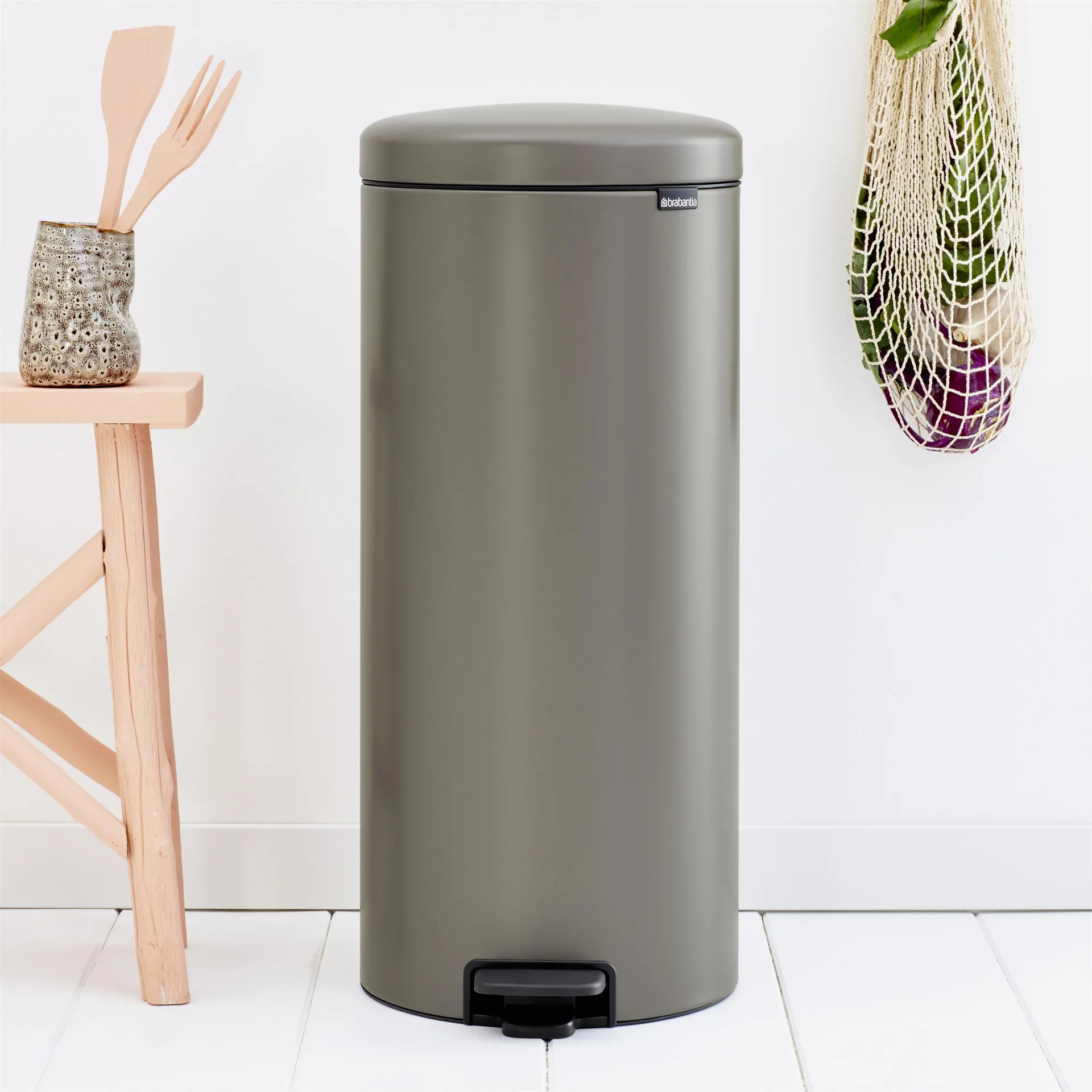 Kosz na śmieci New Icon 30 l, platinum Brabantia