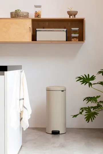 Kosz na śmieci New Icon 30 l - Soft beige - Brabantia