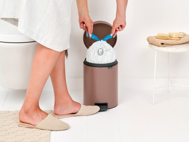 Kosz na śmieci New Icon 5 l, Satin Taupe Brabantia