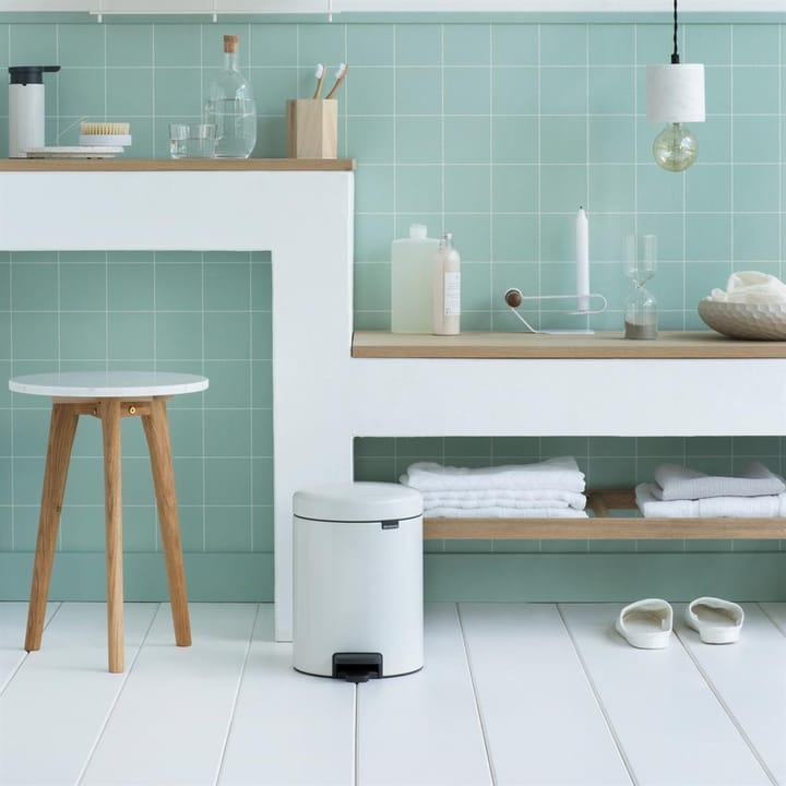 Kosz na śmieci New Icon 5 l, white (biały) Brabantia