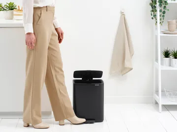 Kosz pedałowy  Bo 12 l - Matt Black - Brabantia