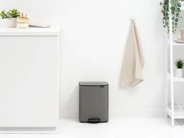 Kosz pedałowy  Bo 12 l - Platinum - Brabantia