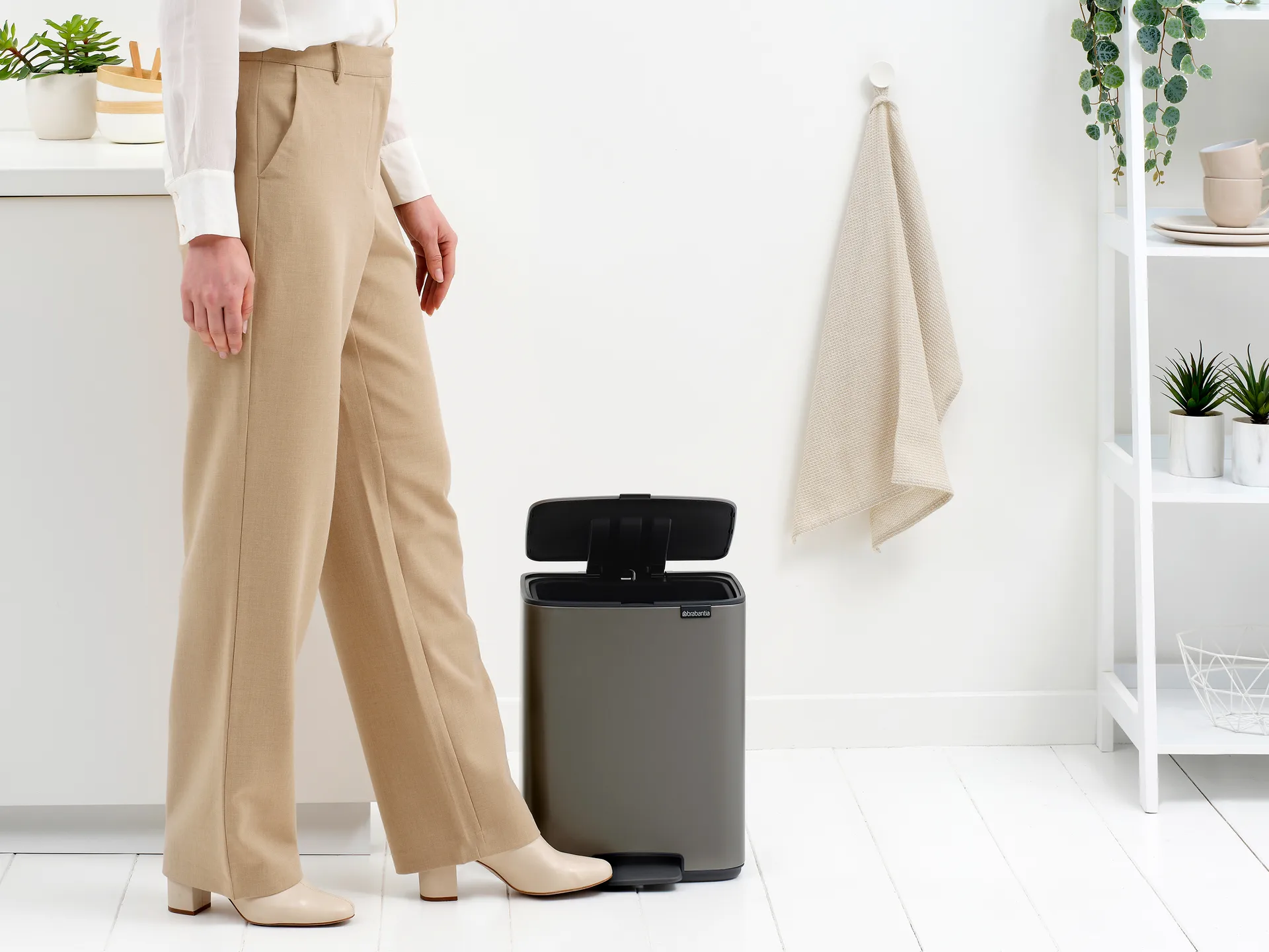 Kosz pedałowy  Bo 12 l, Platinum Brabantia