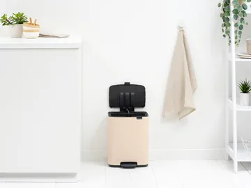 Kosz pedałowy  Bo 12 l - Soft Beige - Brabantia