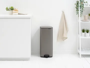 Kosz pedałowy  Bo 30 l - Platinum - Brabantia