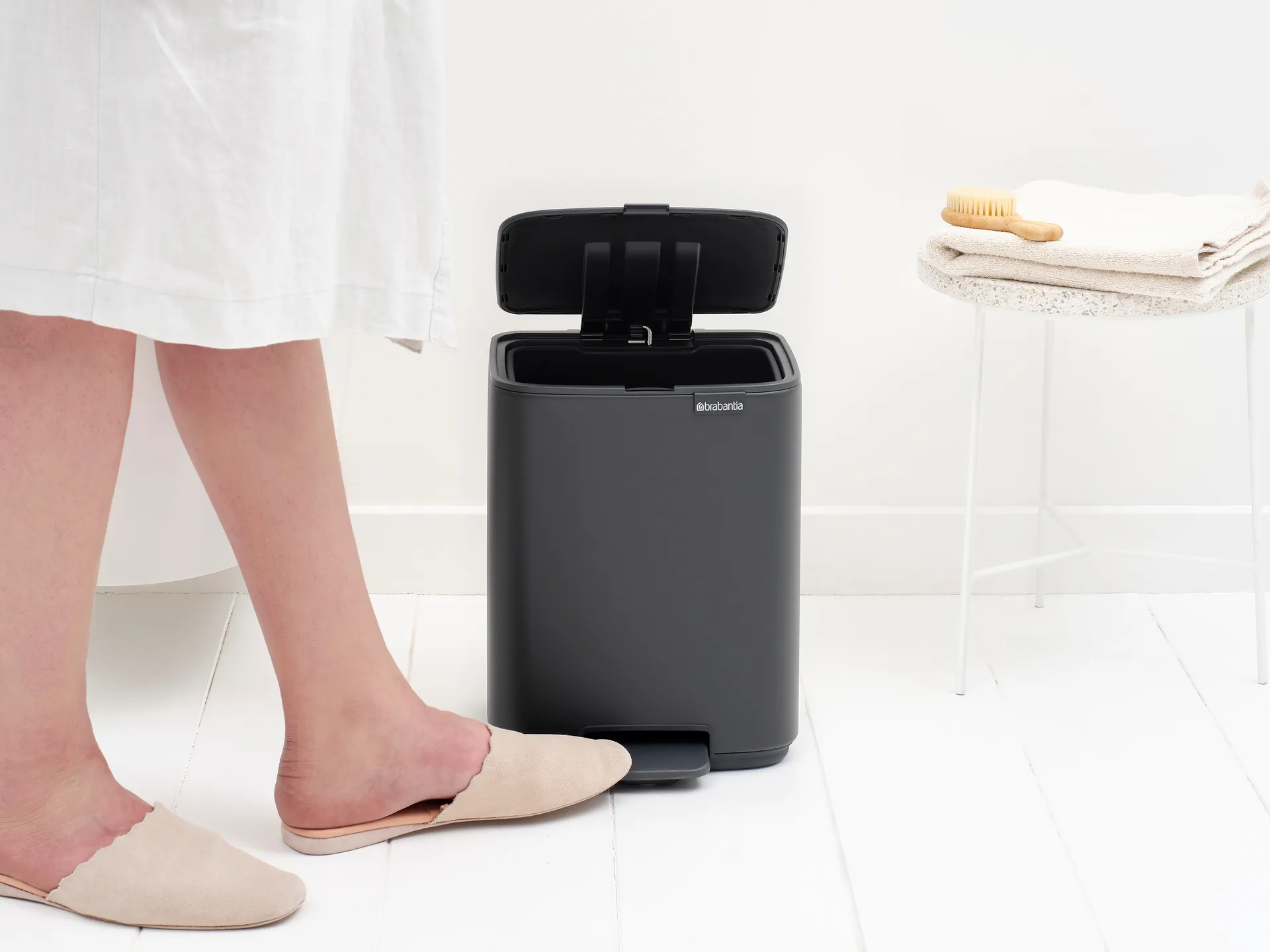 Kosz pedałowy  Bo 7 l, Mineral Infinite Grey Brabantia