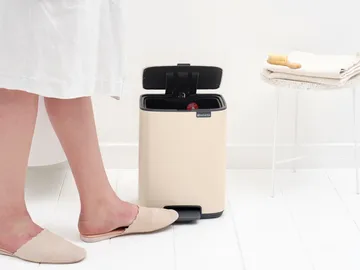 Kosz pedałowy  Bo 7 l - Soft Beige - Brabantia