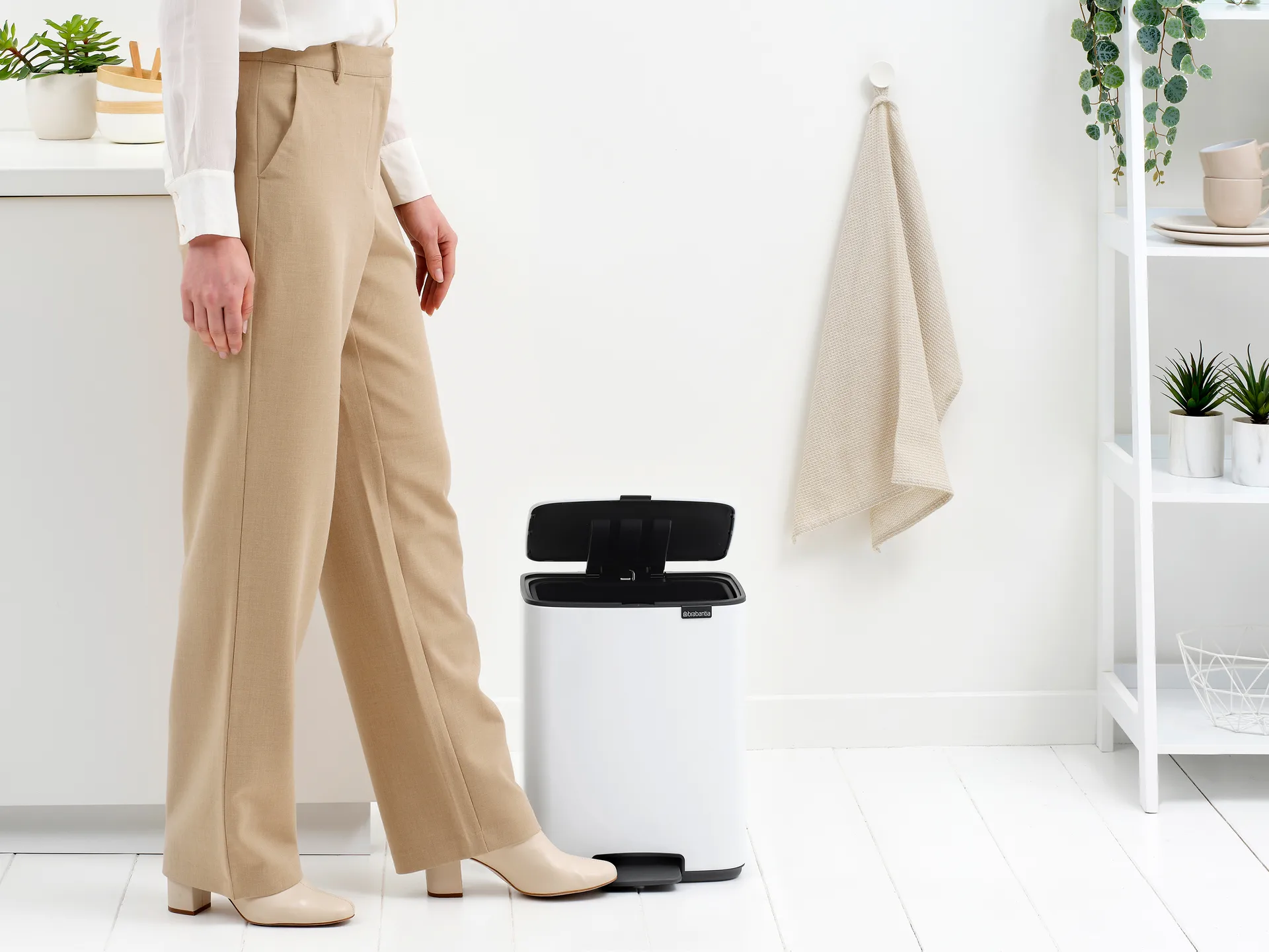 Kosz z pedałem Bo 12 l, White Brabantia