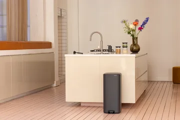 Kosz z pedałem Bo 30 l - Mineral Infinite Grey - Brabantia